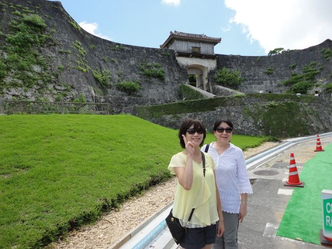 昔はすぐそこの入り口がメインだったな〜。