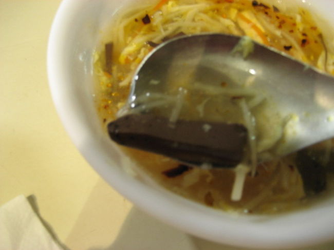 中国圏で私が食べれないモノの１つがコレ<br /><br />豚の血を固めたモノ（＞＜）<br /><br /><br />コレ臭豆腐はＮＧ！