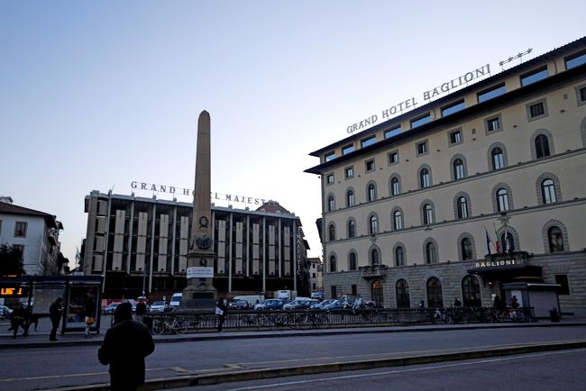 Unita Italiana広場　