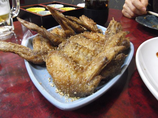 当然のように、手羽先が登場します。