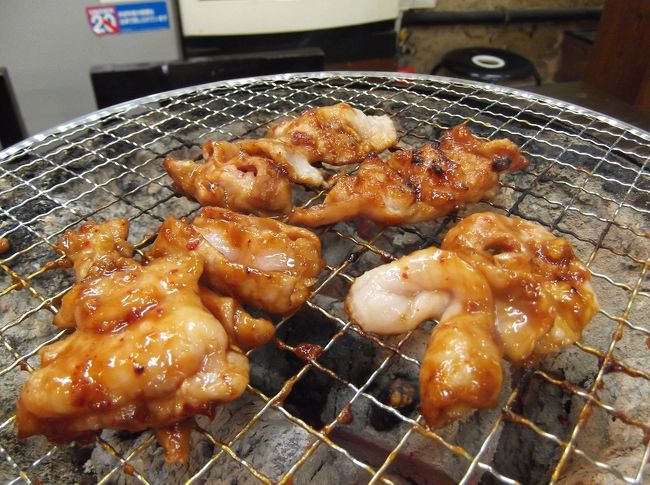 恐るべし尾毛多セコ代（感動）!!次回はここで思いっきり食べまくります。<br /><br />ビール大ビン2本を飲んで、締めて2,678円也。<br /><br />因みに、尾毛多セコ代の店名の由来は社長の名前です。社長が、ヨコセタケオという名前で、それを反対から読んで命名したそうです。