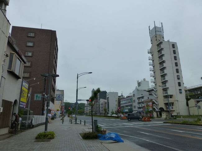 美容院『Avenue』のある通り。