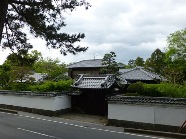 どちらかのお屋敷
