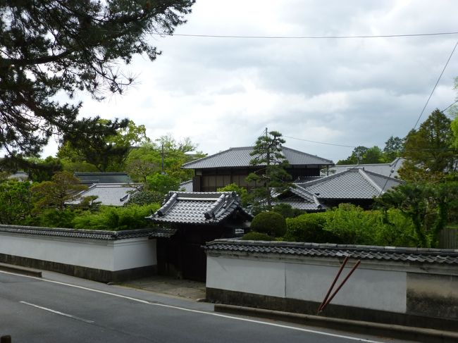 どちらかのお屋敷