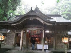 ちょっと戻り高千穂神社へ。


