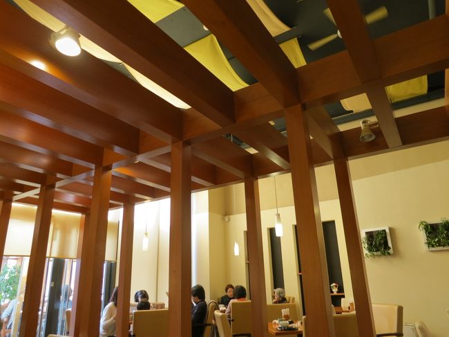 花ごよみという喫茶店に入店☆