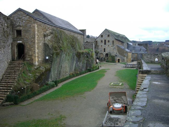 内部も結構広いです。