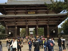 南大門から入っていく。

