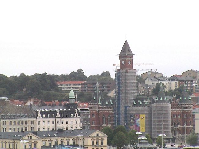 途中の港から見た風景