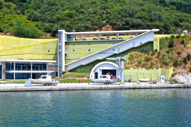 移り変わる景色を見ながら<br />楽しんでいました。