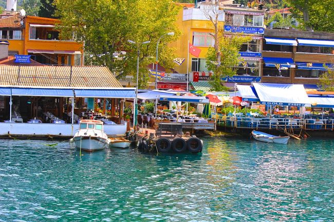 船着き場に一番近い<br />レストランでランチをいただきました。