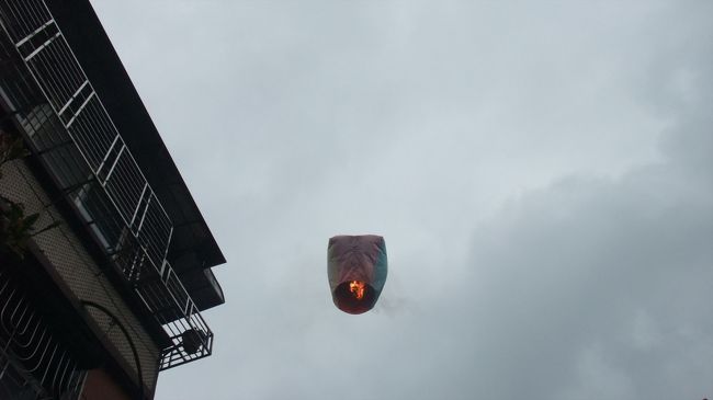 高〜く空まで上がれ