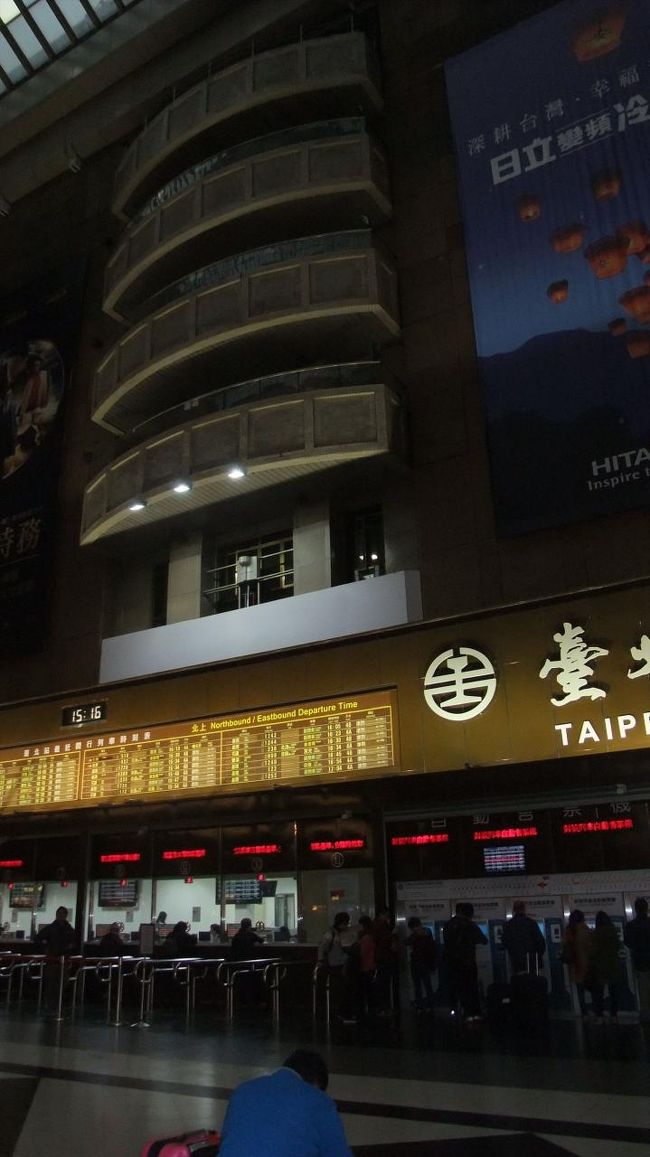 こんな吹き抜けになっています。