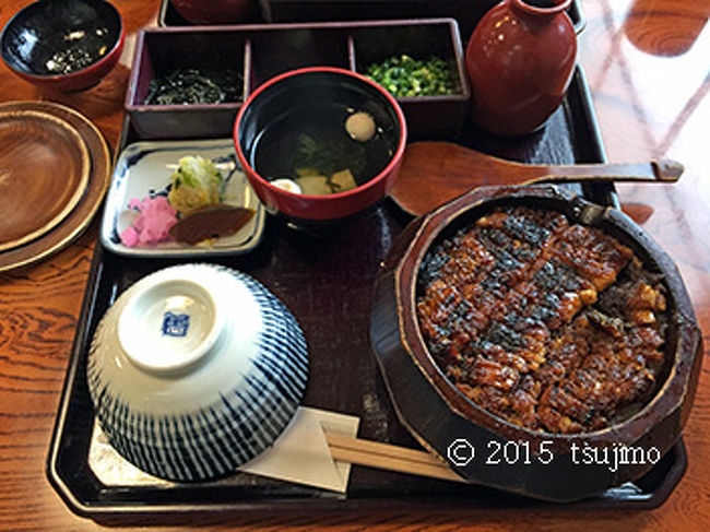 やっと出ました、ひつまぶし!!<br />おすすめメニューに、肝焼きやう巻きがありましたが。<br />ここで食べる気がしませんでしたねぇ。<br />