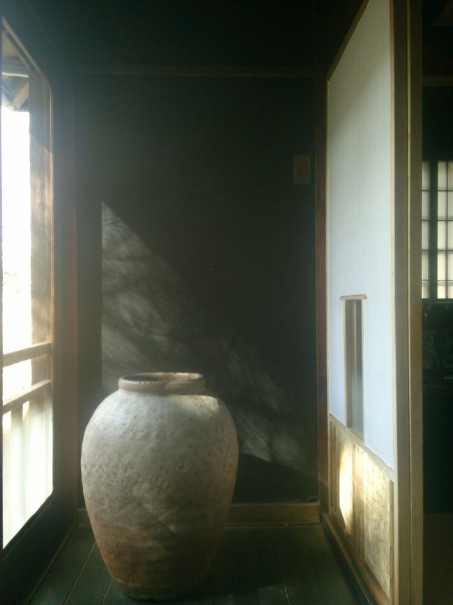 風で木々が揺れていますが静か<br /><br />あまり聴いた事のない鳥のさえずりが…<br /><br />感動しすぎて頭がボーっと…(笑)