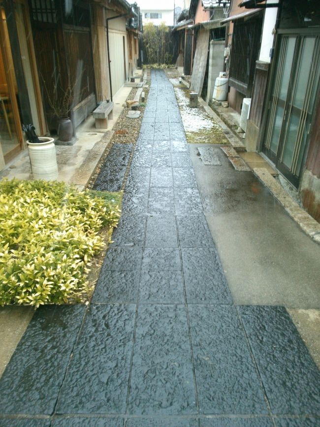 古民家が並んでいます<br /><br />古民家オタ昇天す