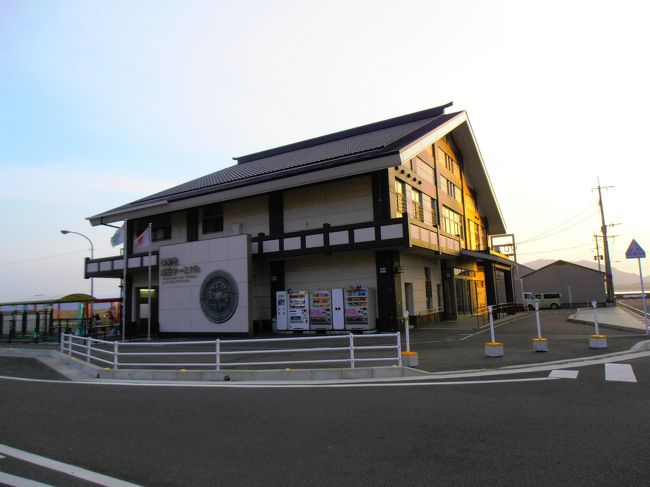 神湊渡船場です。<br /><br />ここから地島と宗像大島の船が出ます。