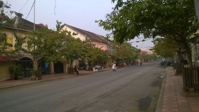 オルード・マーケットの朝は静かな場所です｡