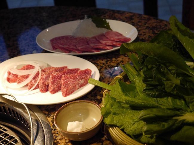 夕食はホテル内の焼き肉レストラン「畑人(はるさー)」さん。<br />座席数が限られているので、予約をお勧めします。