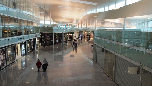 バルセロナ到着！初めてのスペインにテンション上がる〜〜！！