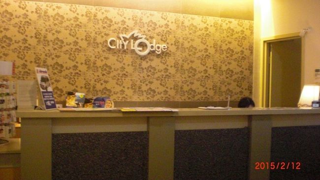 午前9時にホテルをチェックアウト。荷物をフロントに預けて空港に向かうまでのしばしの間、シドニーの街を楽しみます。