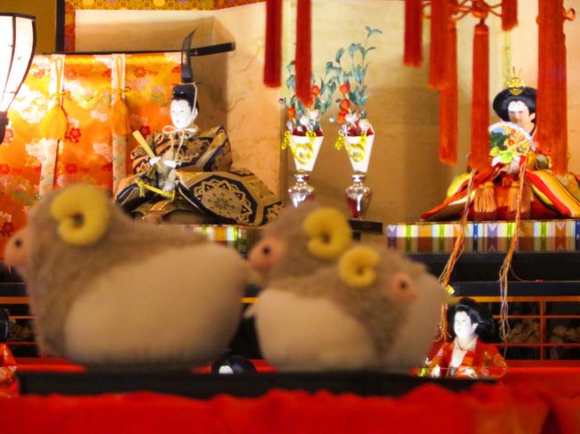 今年の干支、未も数匹群れています。<br />娘も未年生まれの年女です。<br />未年の特徴は、「穏やかで温かく、優しい。正義感が強く、真面目」とのことですが…。