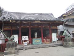 浅草神社の社殿。