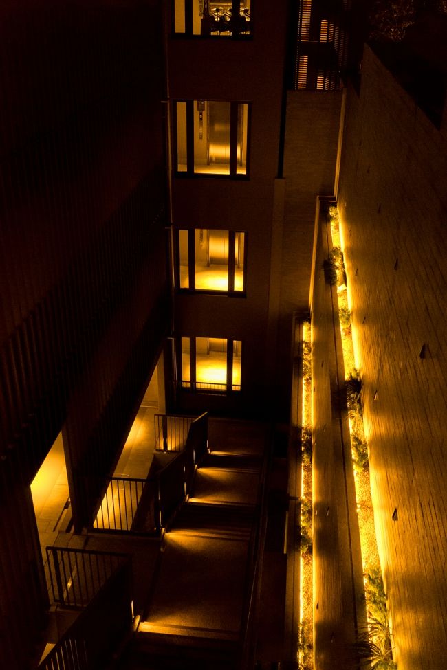 かっ階段・・・・<br />ム-ディ-すぎる(´・ω・｀)！