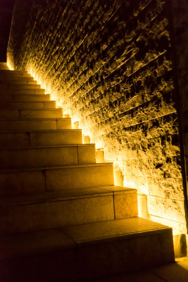 階段も勿論！ライトアップ！