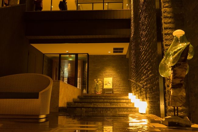 みっ右のオブジェは・・・・私にはなんだかわかりませんでした(´･_･`)<br /><br />芸術の奥は深い・・・