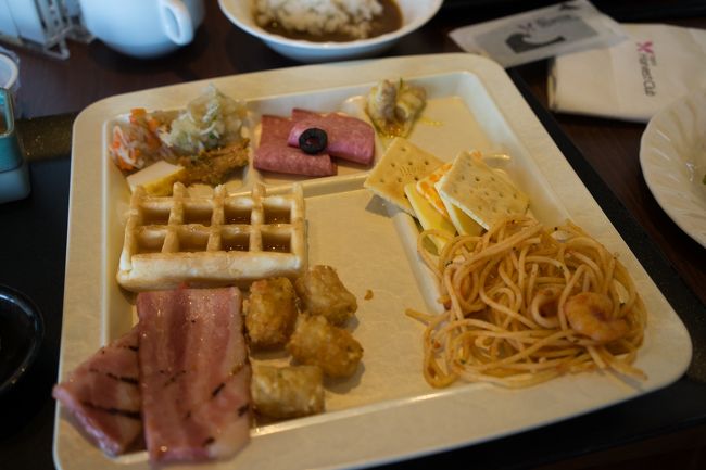 チ-ズまであるとか(´･_･`)凄いわ---<br />洋食もとても美味しゅうございました！