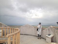 バンナ公園などに寄り道をしながらお昼を食べに港の方へ向かいます。