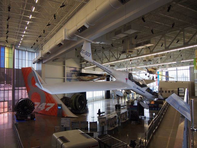 奥には小さいミュージアムもあります。<br />チケット保持者のみ入れますが、正直チケットのチェックはなかった・・・<br />まぁここまで来てツアーに参加しない人はいないってことですかね。