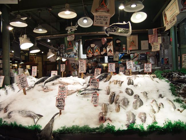 昨日は市場も閉まりだす時間だったので、もう一度ぶらぶらしてみました。