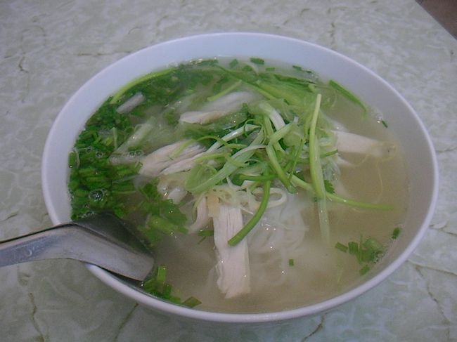 ベトナムの定番、フォー。とってもおいしかった！！