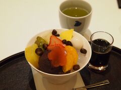 ついにカフェに巡り合わなかったので・・・帰りに仙台駅の駅ビルの甘味処であんみつを食べて・・・やっと休めました。

かなり疲れたひなめぐり（めぐってないよね・・・）となりました。

そして・・・若林区の城下町の名残りを求めて・・・さらにもっと歩いてみたいと思っています。