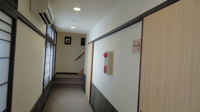 この奥が私たちの部屋です。