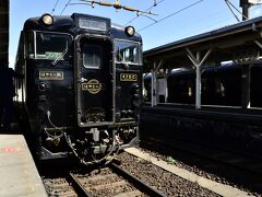 12:15 特急はやとの風1号は隼人駅に到着