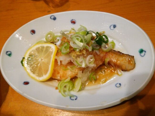 カウンターのおばんざいから、メロ。