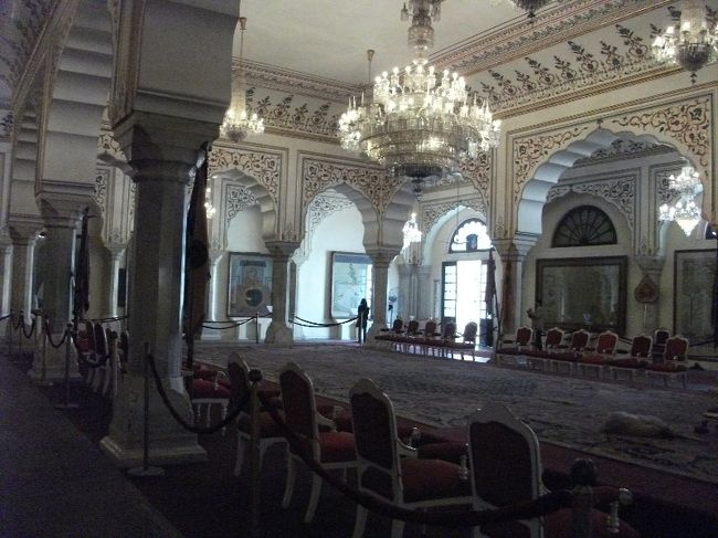 シティ・パレス<br />Sabha Niwas<br />