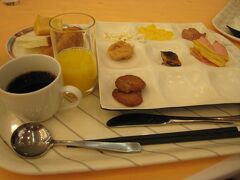 霧島ロイヤルホテルの朝食バイキング。
