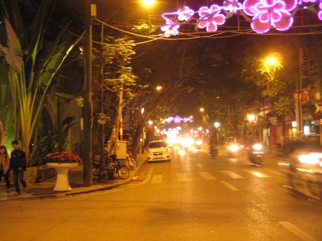 宿が決まったので夕食に繰り出した