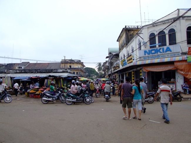 クラチエマーケットの風景です。