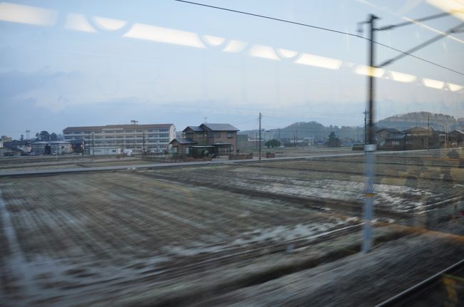 　ＪＲ線として孤立してしまった七尾線が近づいてきます。