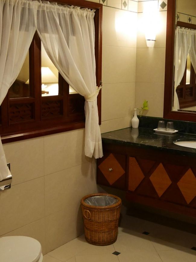 浴衣もあって日本人には便利。<br /><br />周りに飲食店がとっても少ないことがちょっと問題かな。<br />セブンイレブンは近くにありました。