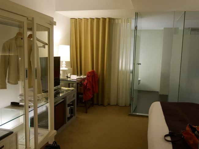 再び、新宿ＭＡＩホテル。ここも浴衣のようなものあります。<br />明日は、最後の一日。<br />お土産はどうしよう。