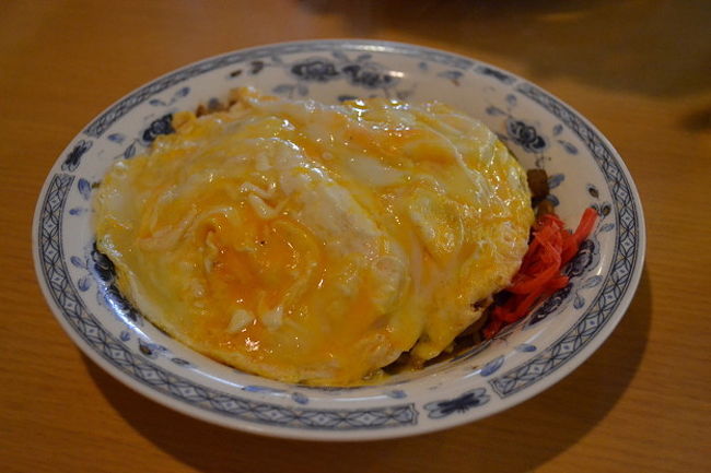 富士宮やきそば〜☆<br /><br />卵で隠れてますが普通の焼きそばよりも麺が太かったよ〜∩^ω^∩<br />美味しかった(*´艸`*)