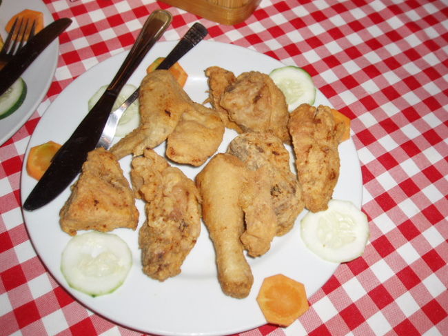 マラパスクア最後の晩餐。<br />クリスピーチキン。