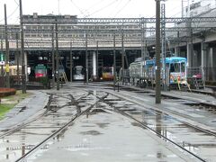 上熊本駅前駅にて、市電車庫の様子。
