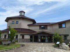 地獄を歩いていくと、「雲仙お山の情報館」があります。

ここは無料で、雲仙・島原の歴史などが展示されています。